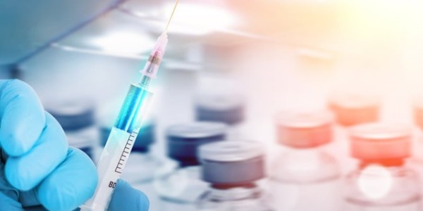 新冠疫苗是自带注射器吗