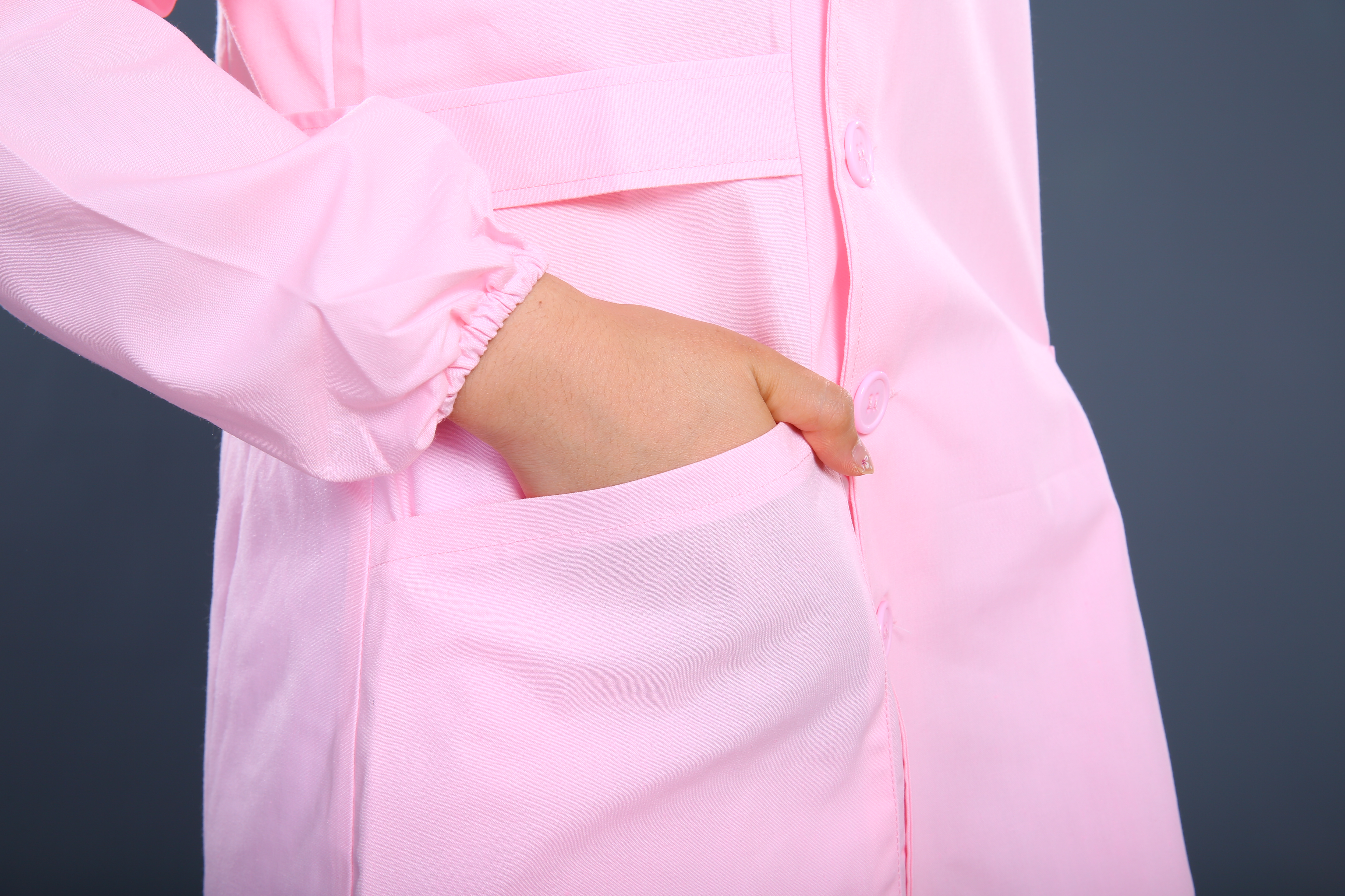 粉色长款护士制服